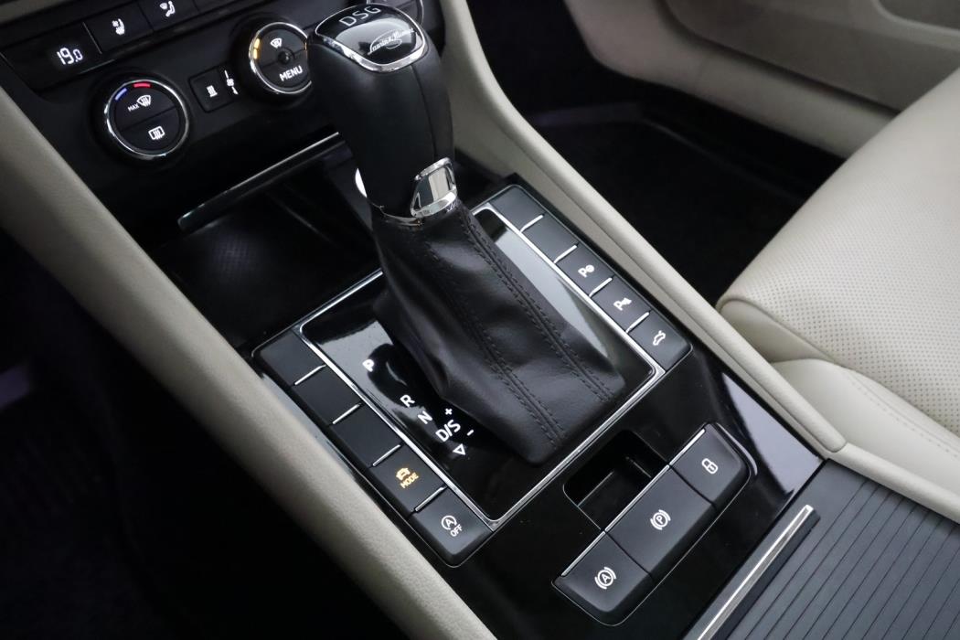 SKODA Superb 2017
