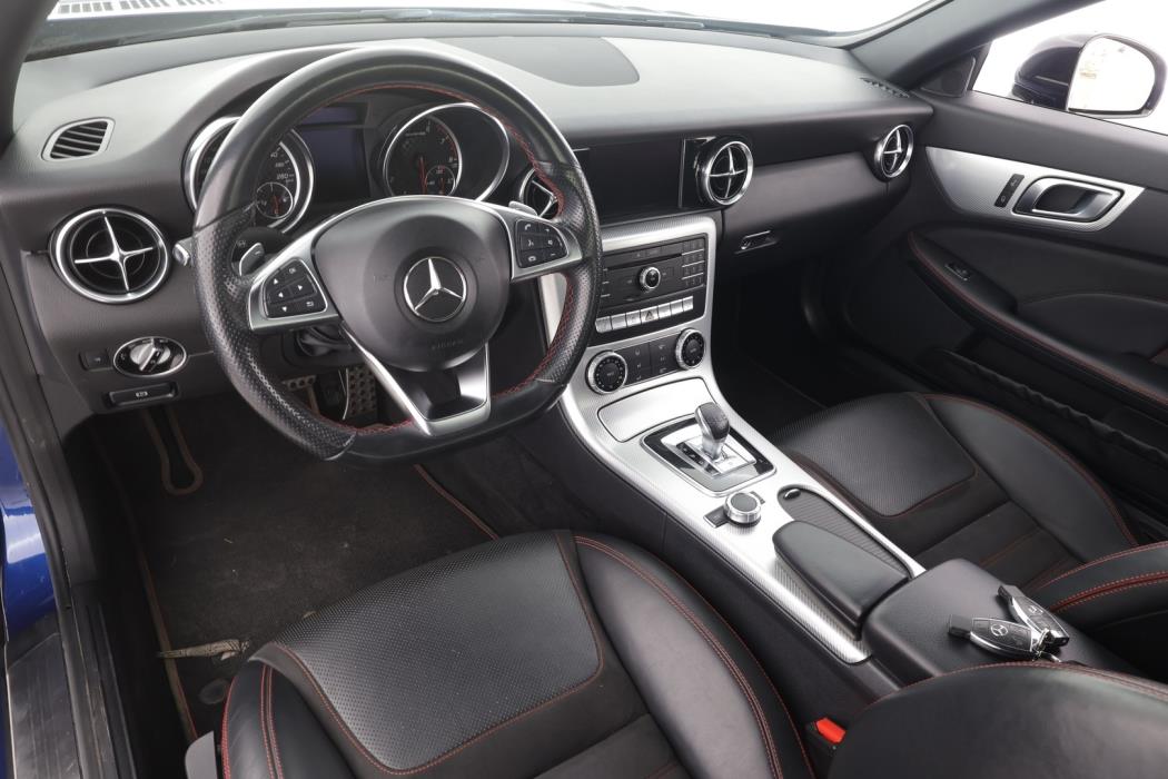 MERCEDES-BENZ SLC 2016