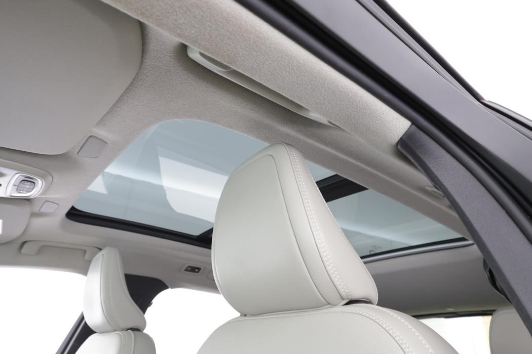 VOLVO XC40 2021