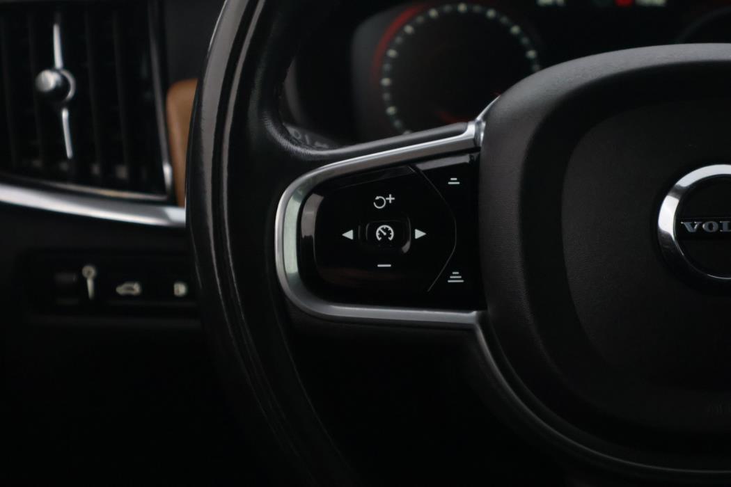 VOLVO S90 2017
