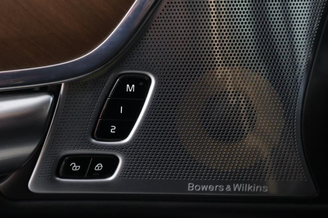 VOLVO S90 2017