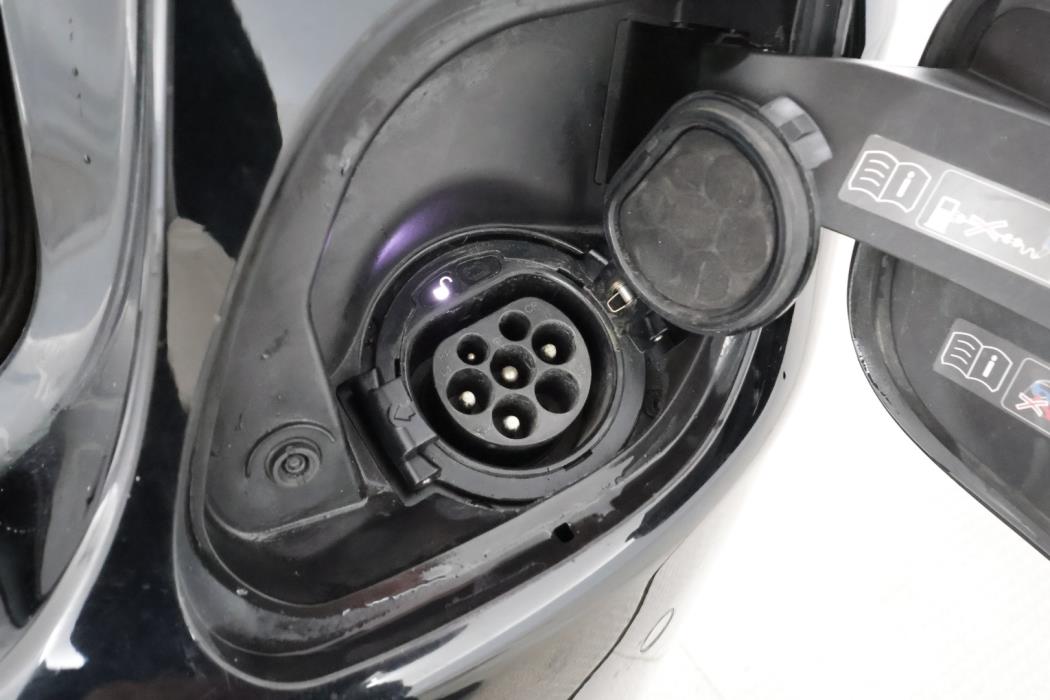 MERCEDES-BENZ C 2020