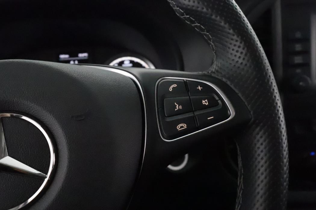 MERCEDES-BENZ Vito 2024