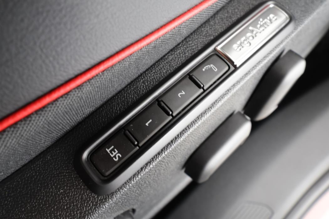 VOLKSWAGEN ID.4 2025