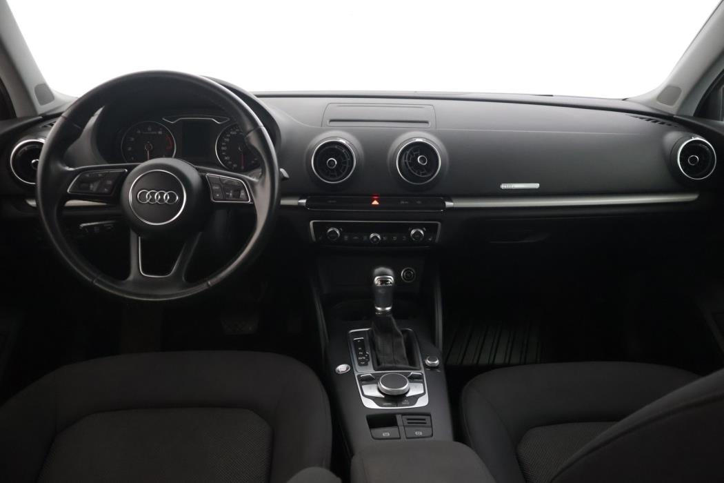 AUDI A3 2018