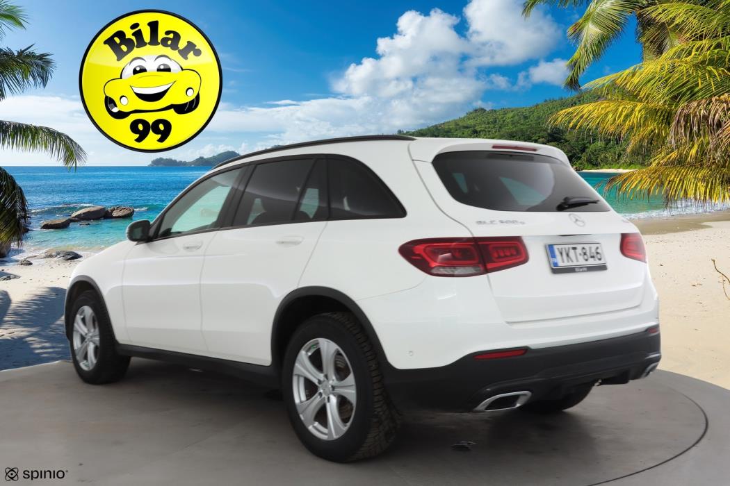 MERCEDES-BENZ GLC 2022