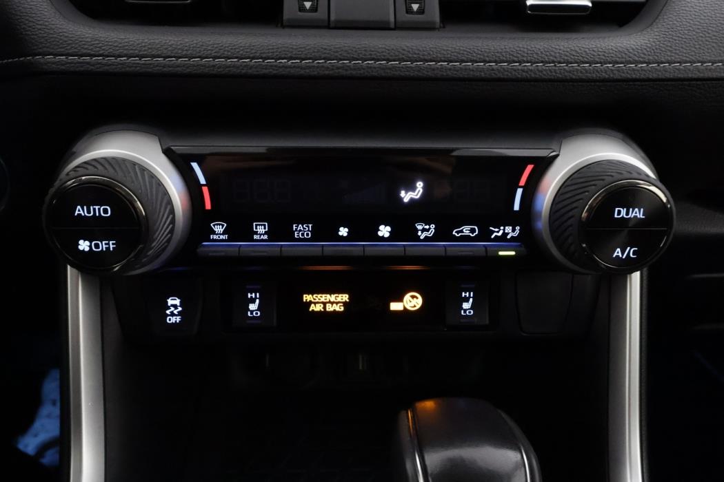 TOYOTA RAV4 2022