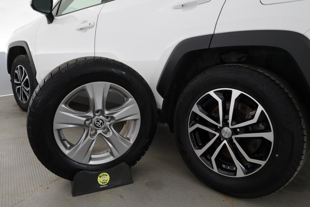TOYOTA RAV4 2022