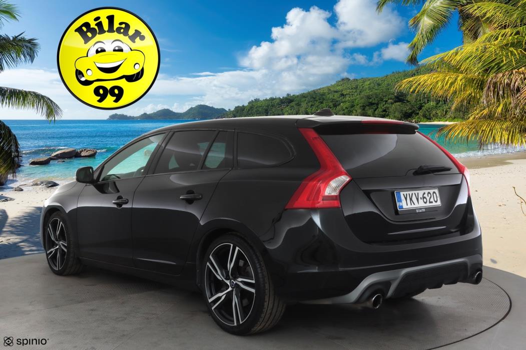 VOLVO V60 2017