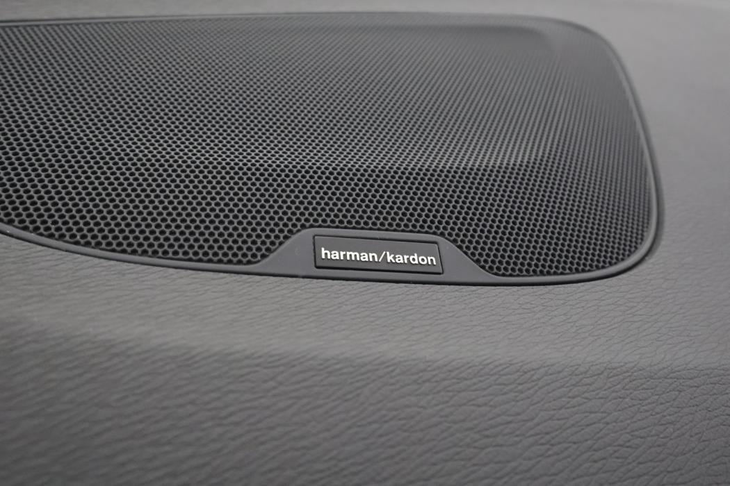 VOLVO V60 2017