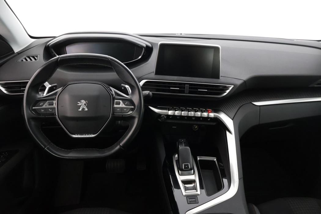 PEUGEOT 5008 2019
