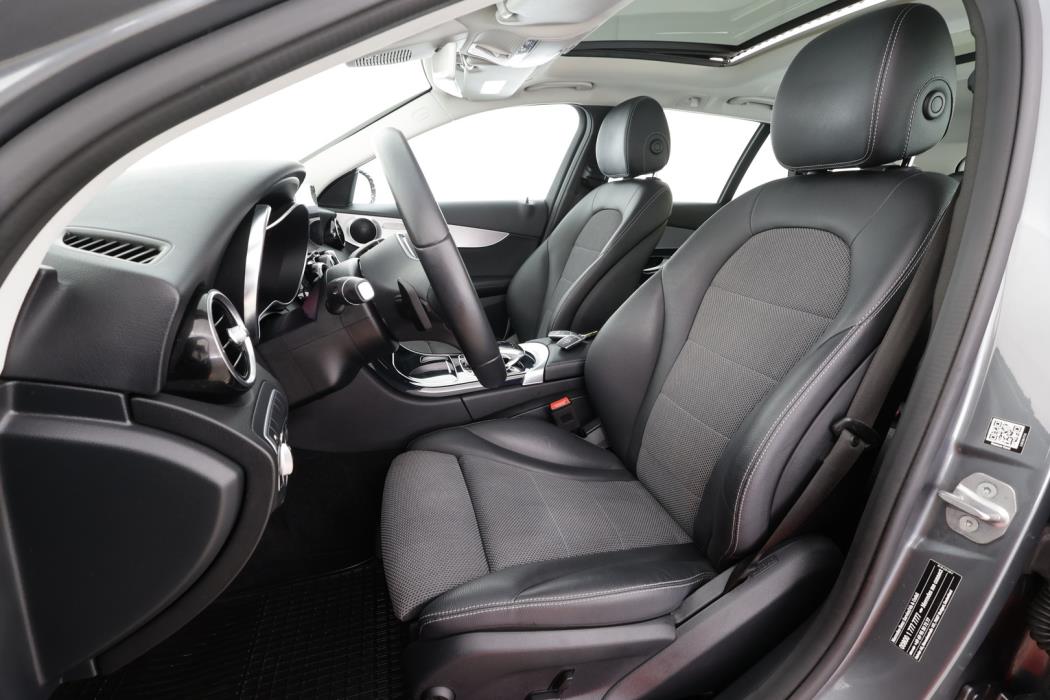 MERCEDES-BENZ C 2020