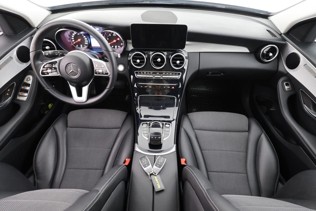 MERCEDES-BENZ C 2020