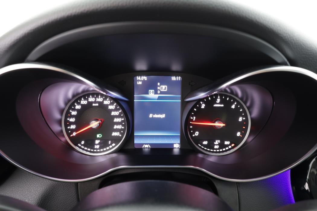 MERCEDES-BENZ C 2020