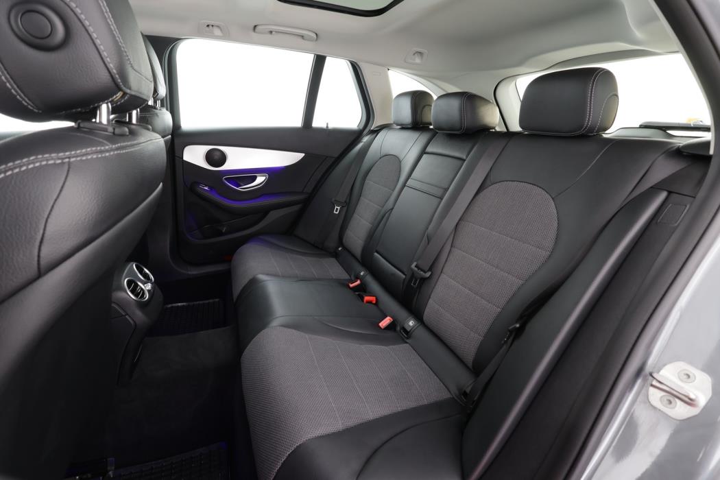 MERCEDES-BENZ C 2020