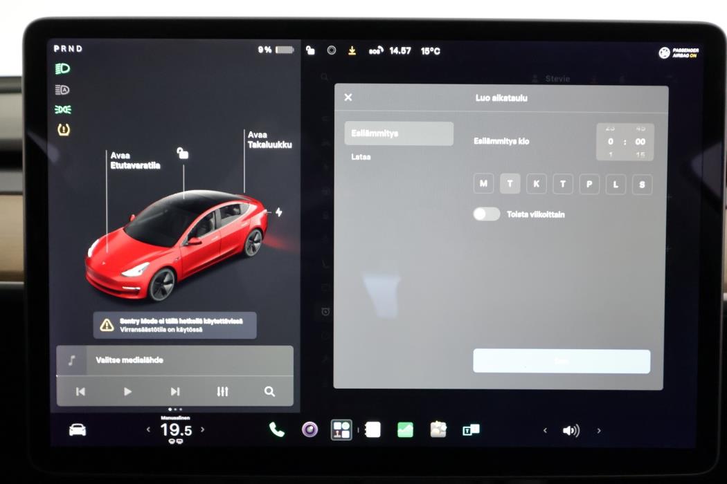 TESLA MODEL 3 2021