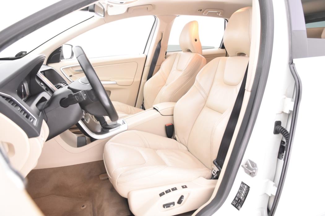VOLVO XC60 2014