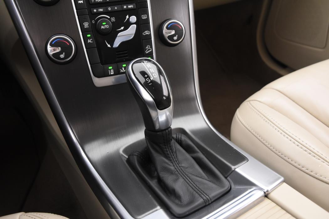 VOLVO XC60 2014