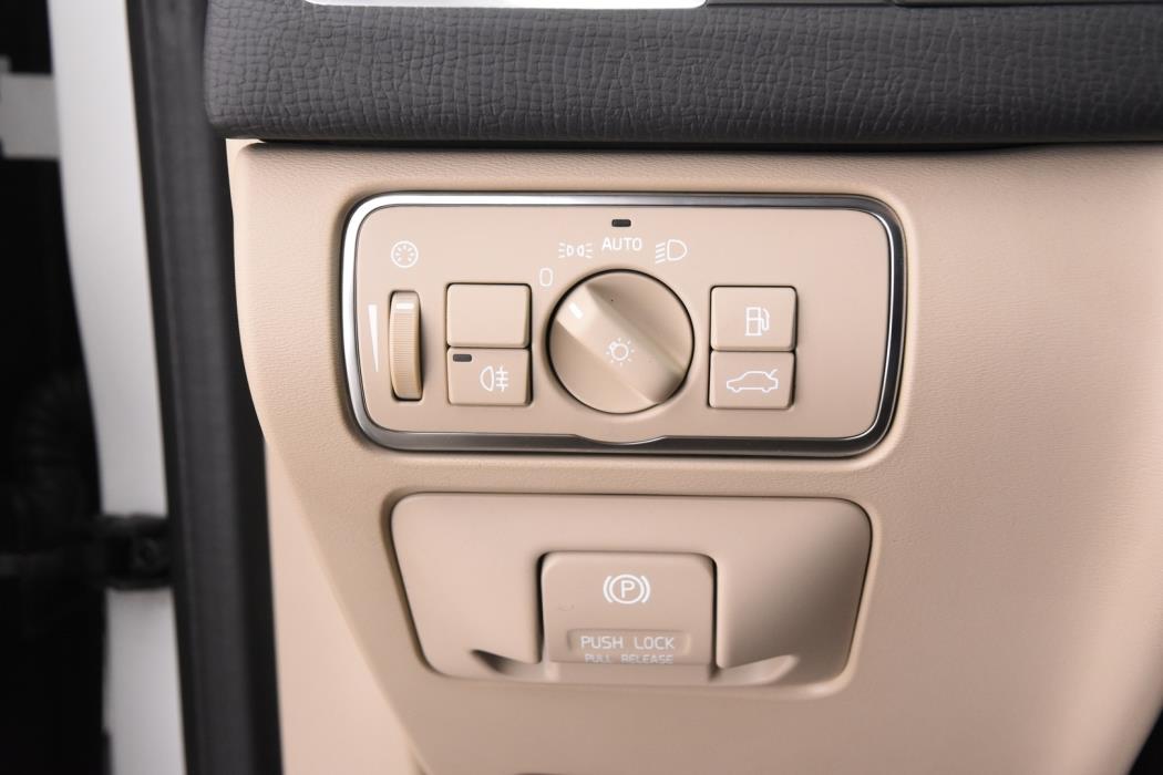VOLVO XC60 2014