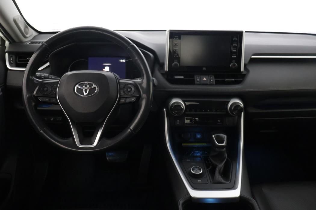 TOYOTA RAV4 2020