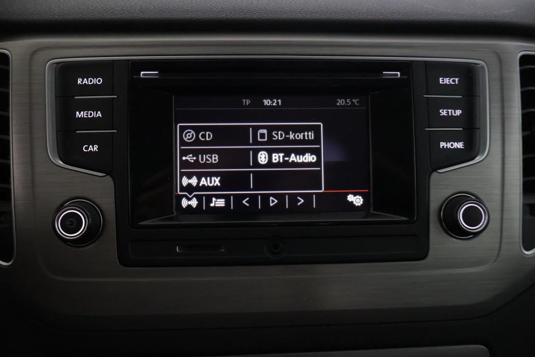 VOLKSWAGEN Golf Sportsvan 2016