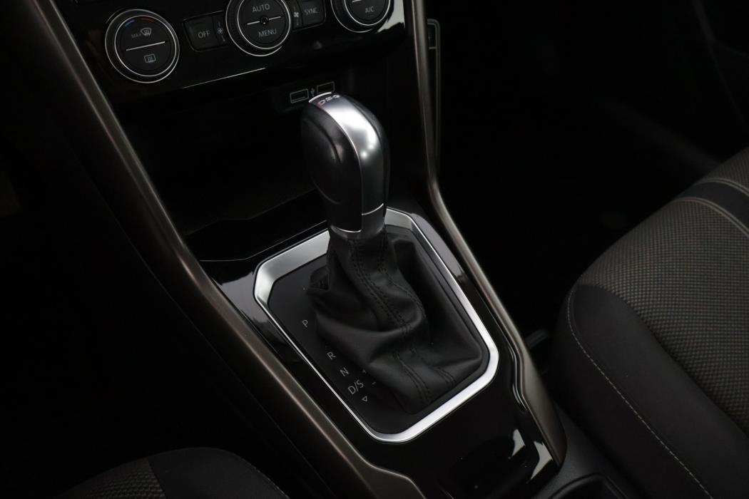 VOLKSWAGEN T-Roc 2018