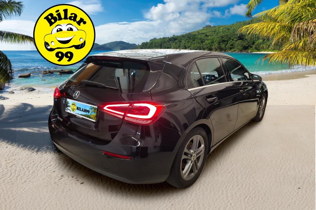 MERCEDES-BENZ A 2018