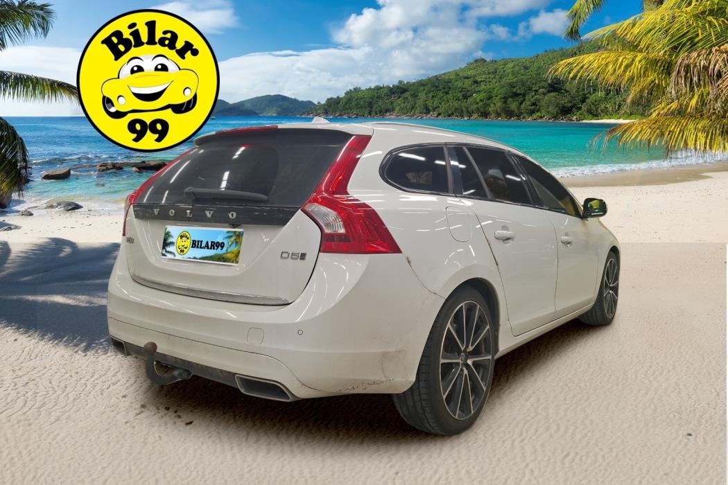 VOLVO V60 2016