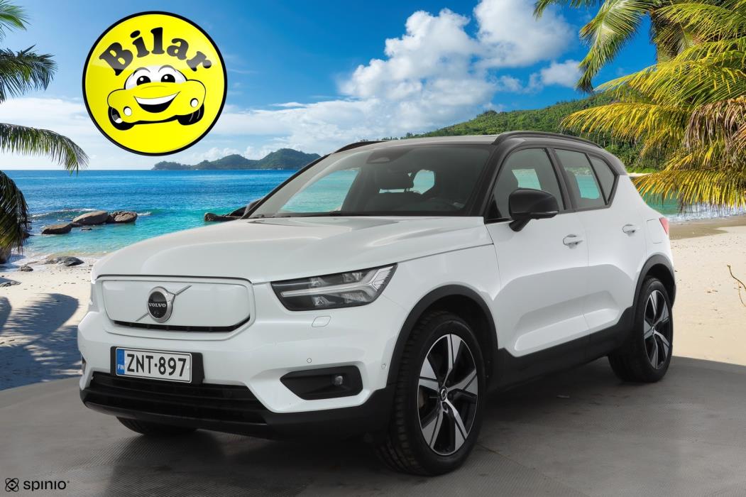 VOLVO XC40 2022