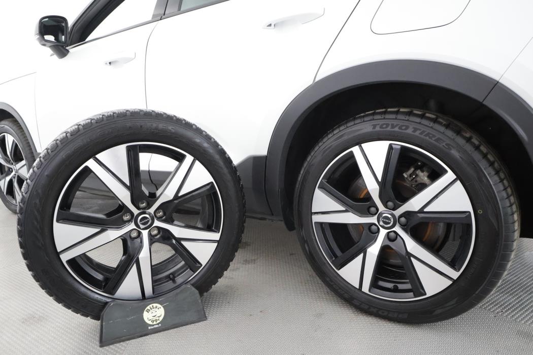 VOLVO XC40 2022