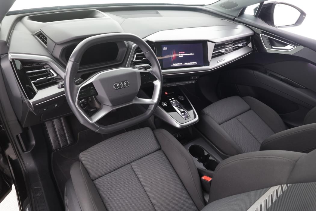 AUDI Q4 e-tron 2022