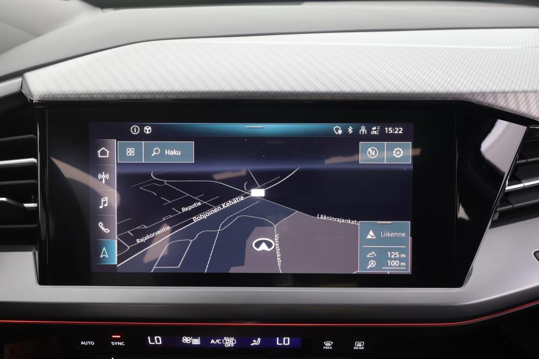 AUDI Q4 e-tron 2022