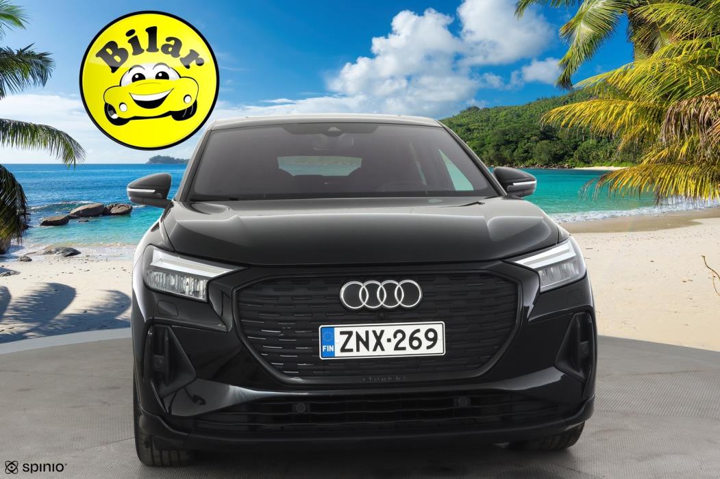 AUDI Q4 e-tron 2022