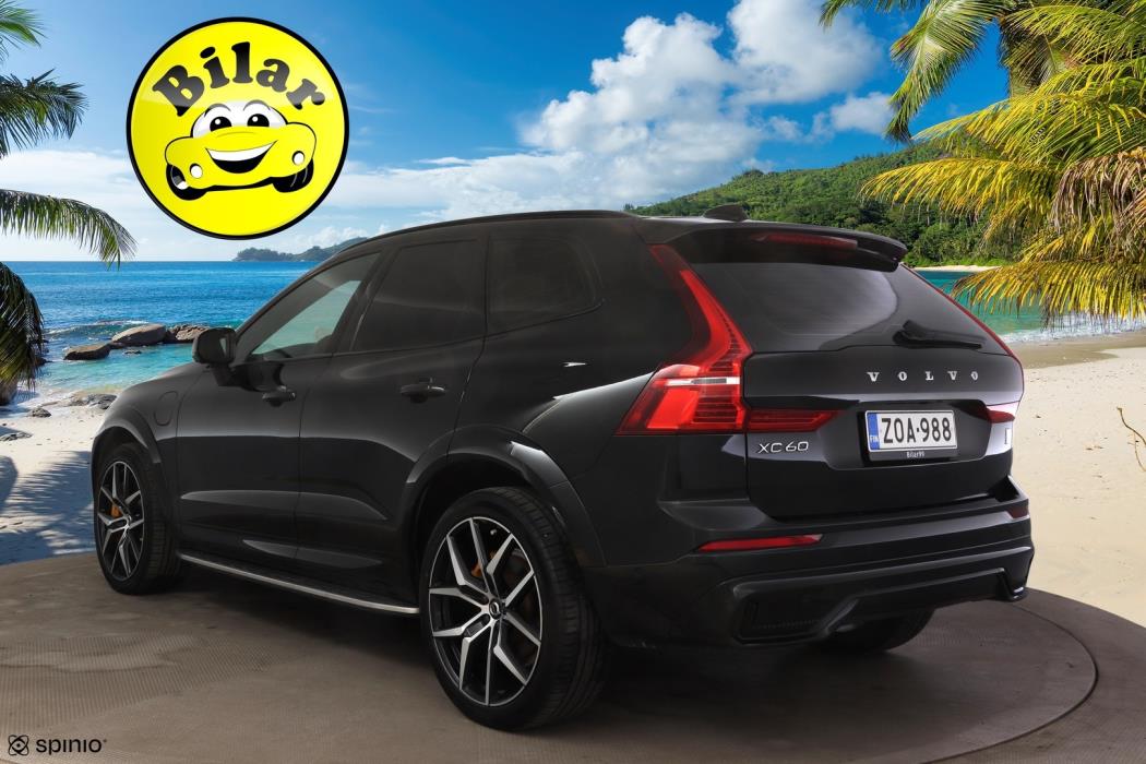 VOLVO XC60 2022