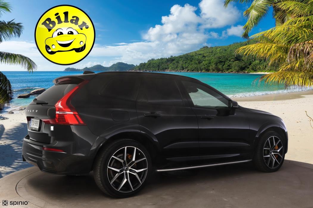 VOLVO XC60 2022