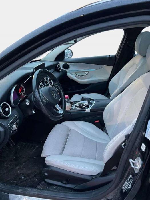 MERCEDES-BENZ C 2015
