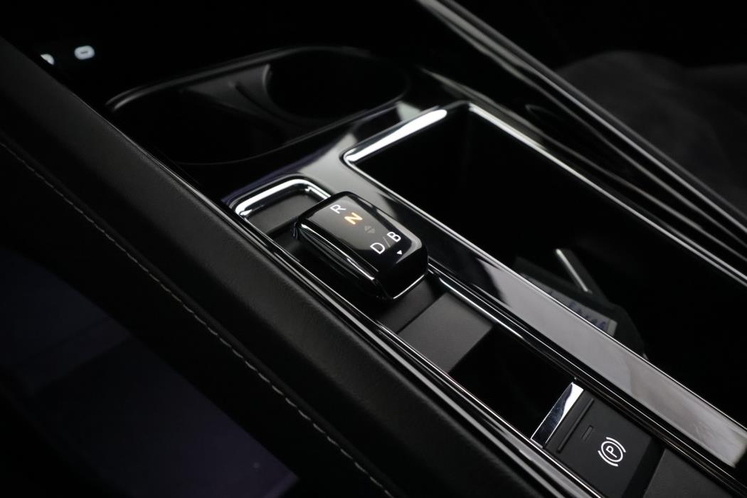 SKODA Enyaq 2022