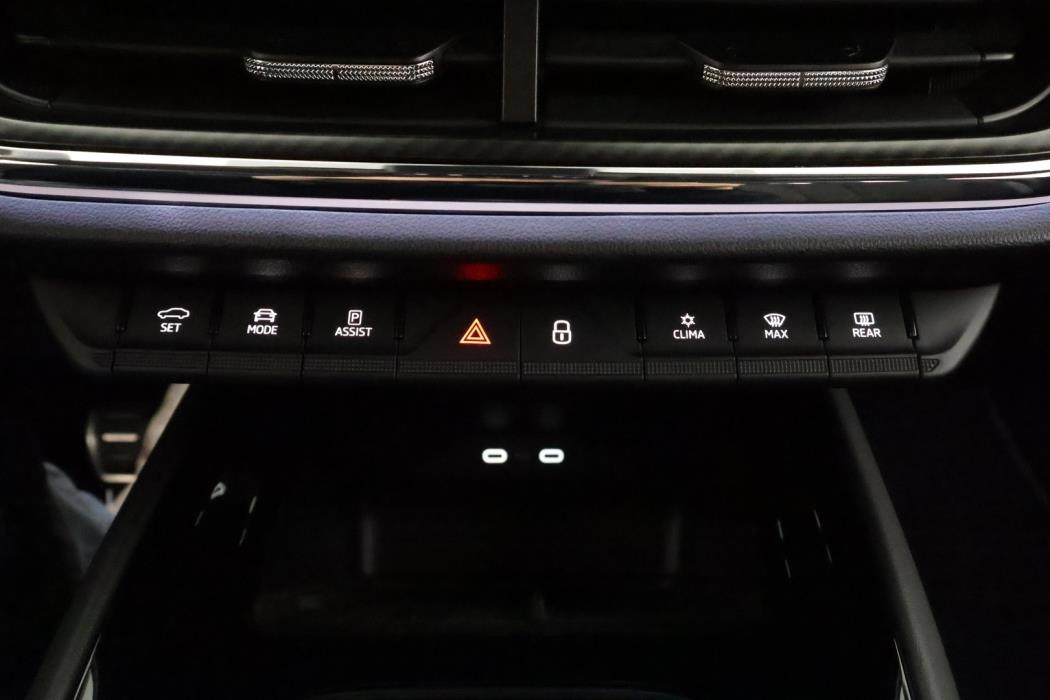 SKODA Enyaq 2022