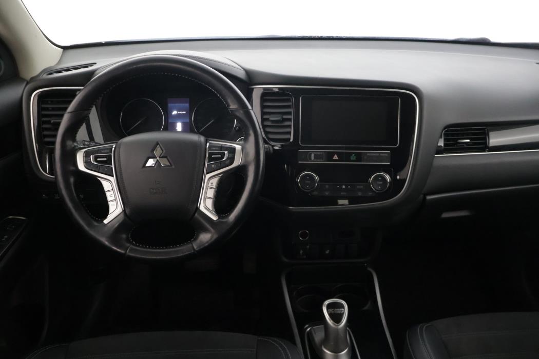 MITSUBISHI Outlander PHEV 2019