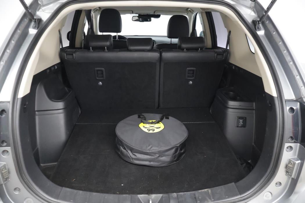 MITSUBISHI Outlander PHEV 2019