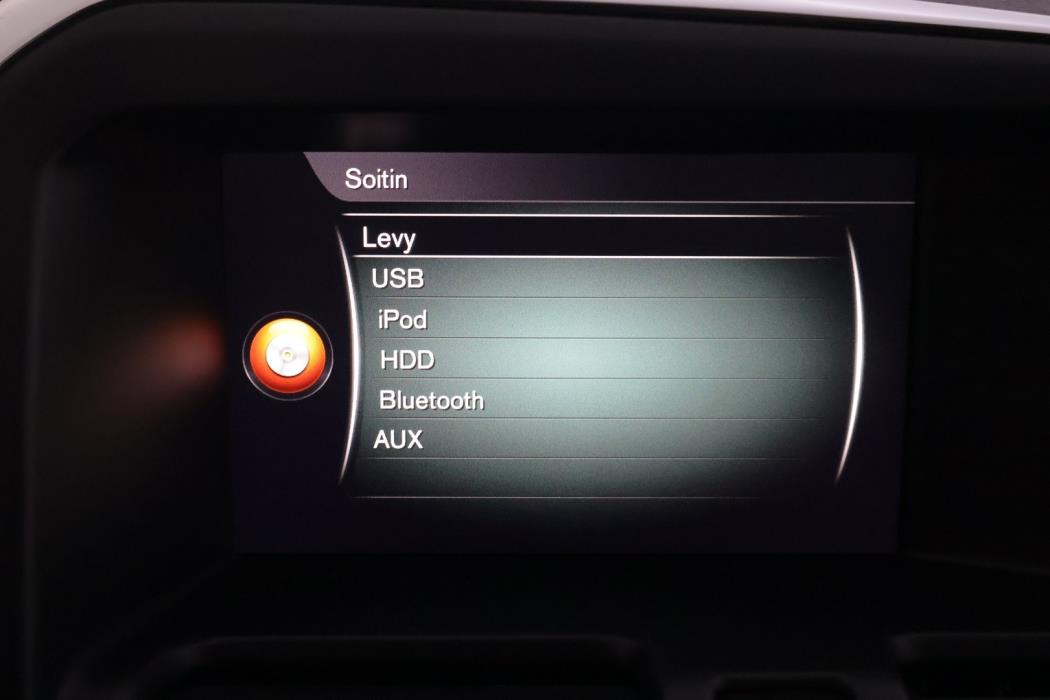 VOLVO XC60 2017