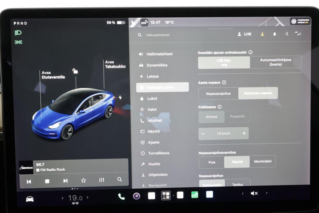TESLA Model 3 2019