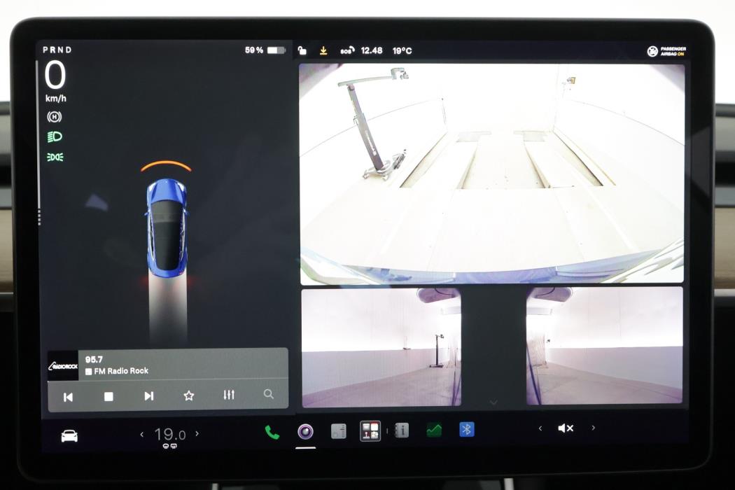 TESLA Model 3 2019