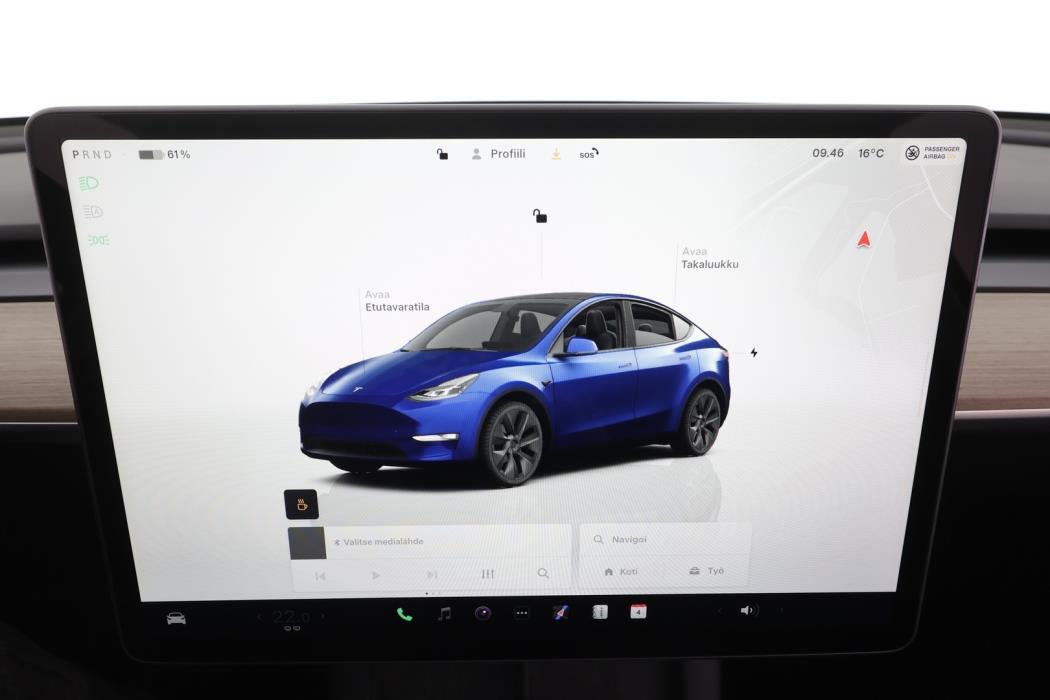 TESLA Model Y 2025
