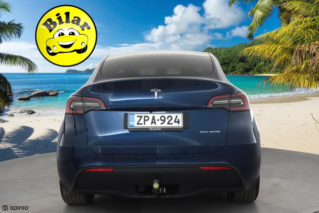 TESLA Model Y 2025