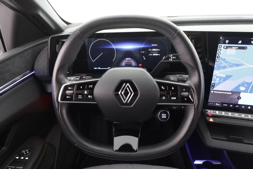 RENAULT MEGANE 2023