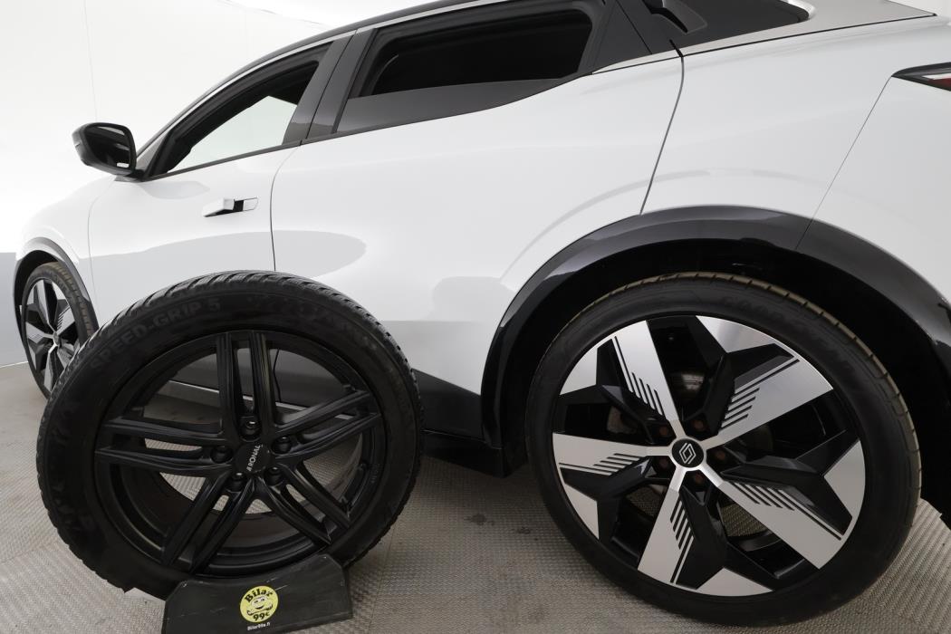 RENAULT MEGANE 2023