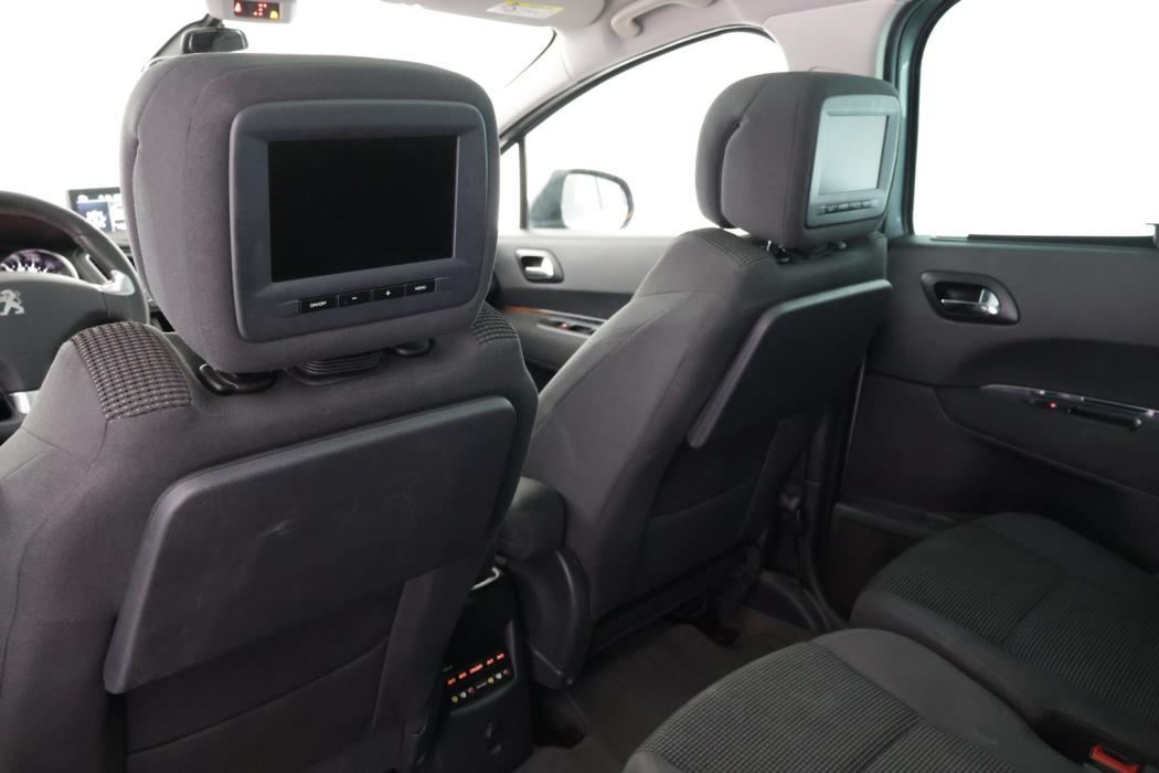 PEUGEOT 5008 2014