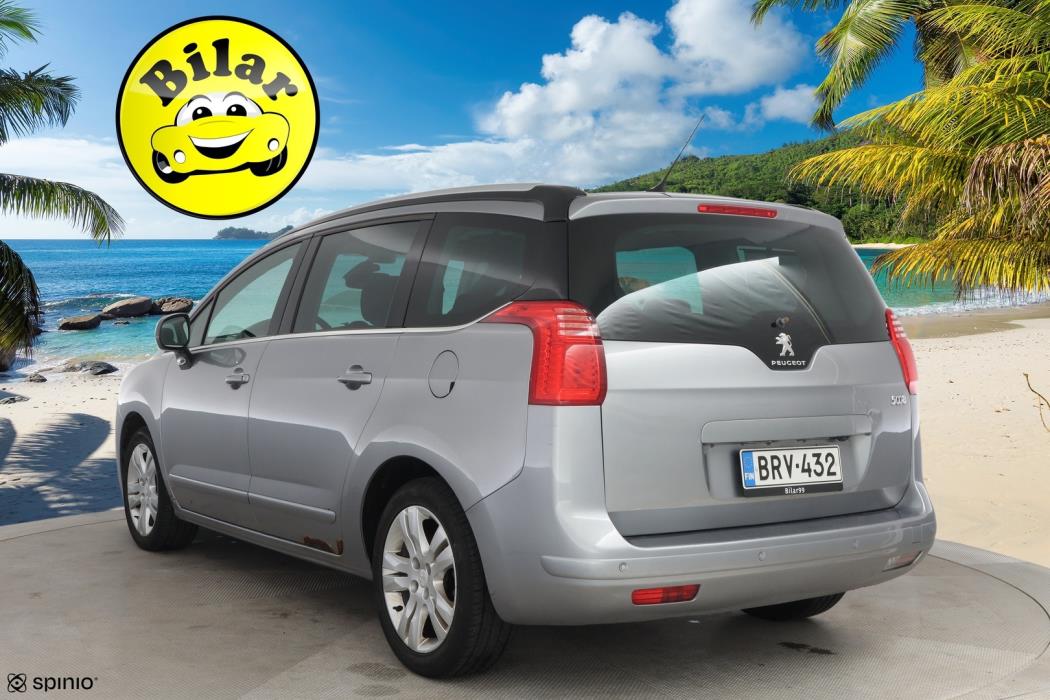 PEUGEOT 5008 2014