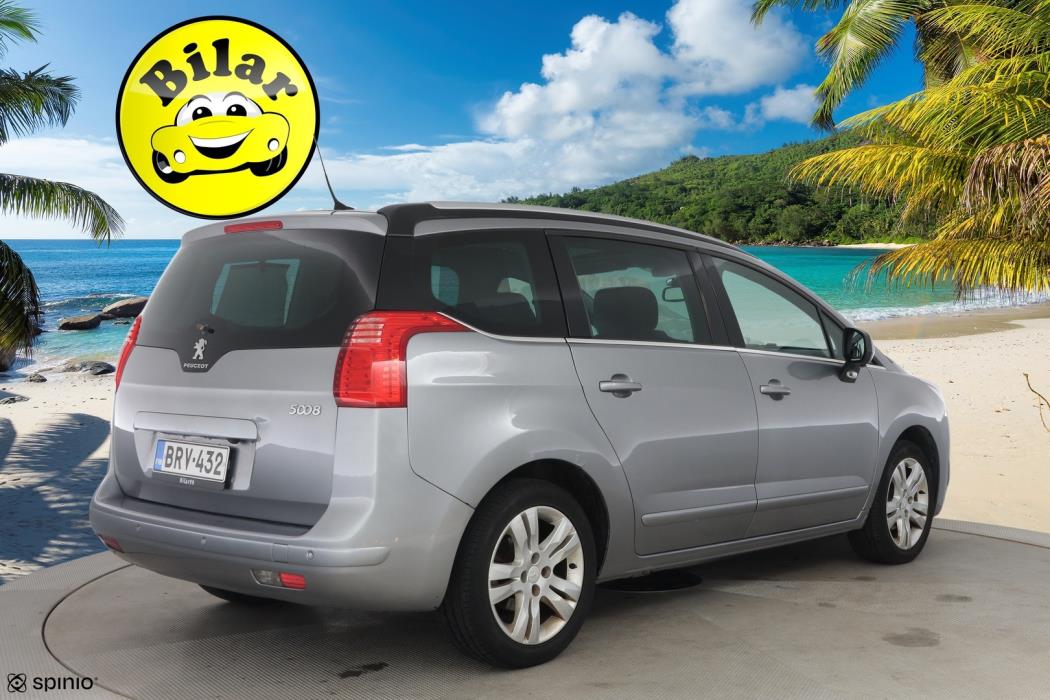 PEUGEOT 5008 2014